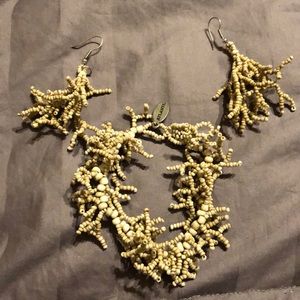 Atlantis Coral Beaded Bracelet & Earring Set